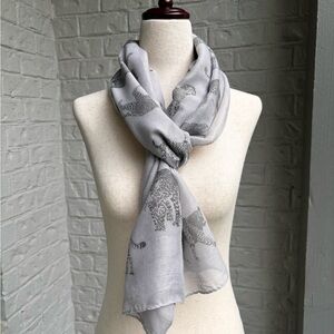 NWOT- Leopard Print scarf purchased in South Africa. Gray.